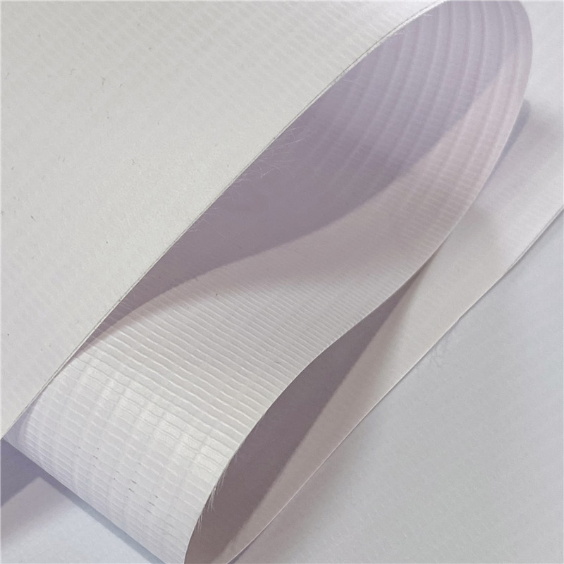 Laminated Printing Fabric: Glossy Frontlit Banner Roll 18*12